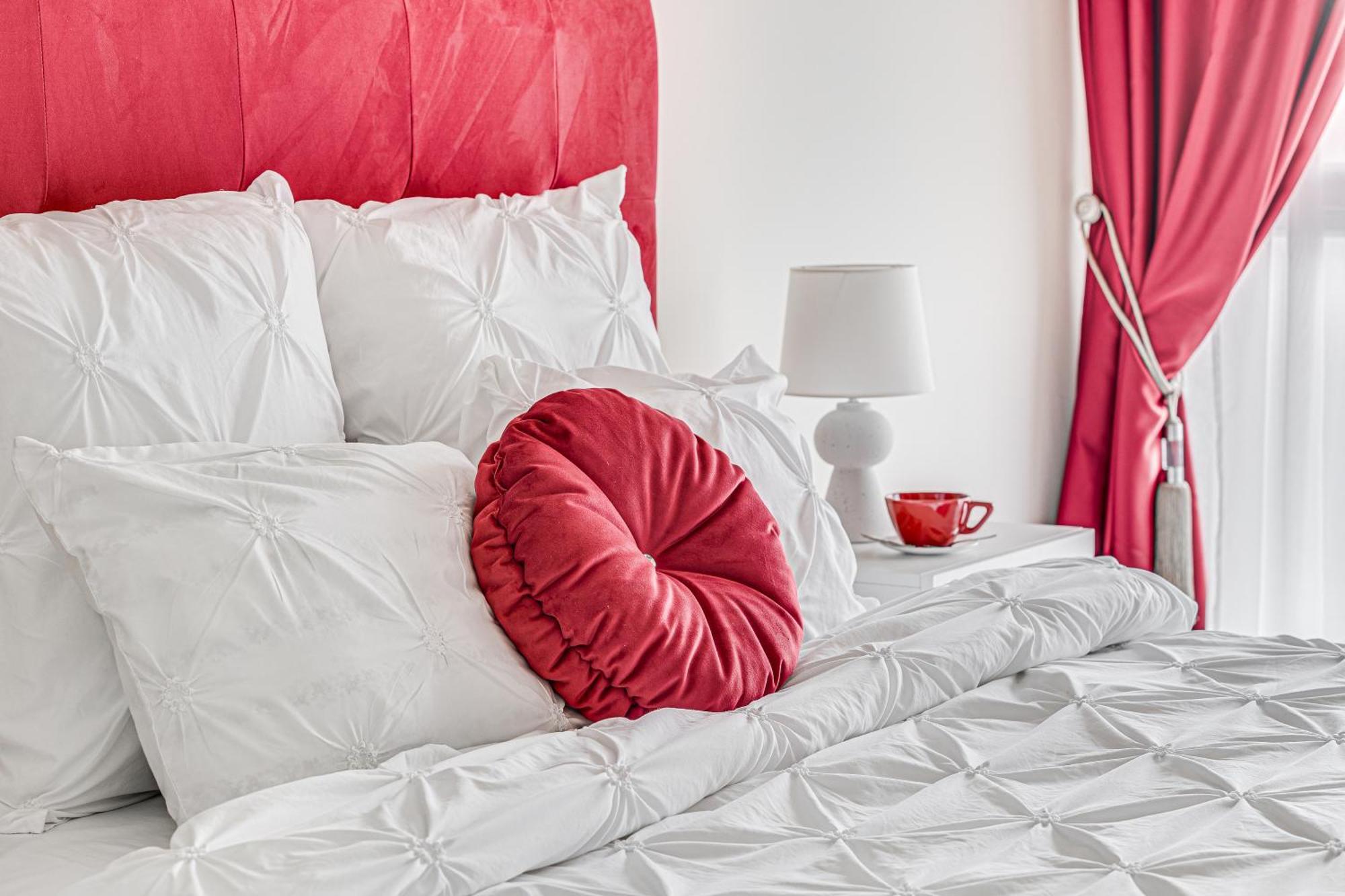 Ari - Ared Luxurious Apartments With Balcony & Free Parking Arad Buitenkant foto