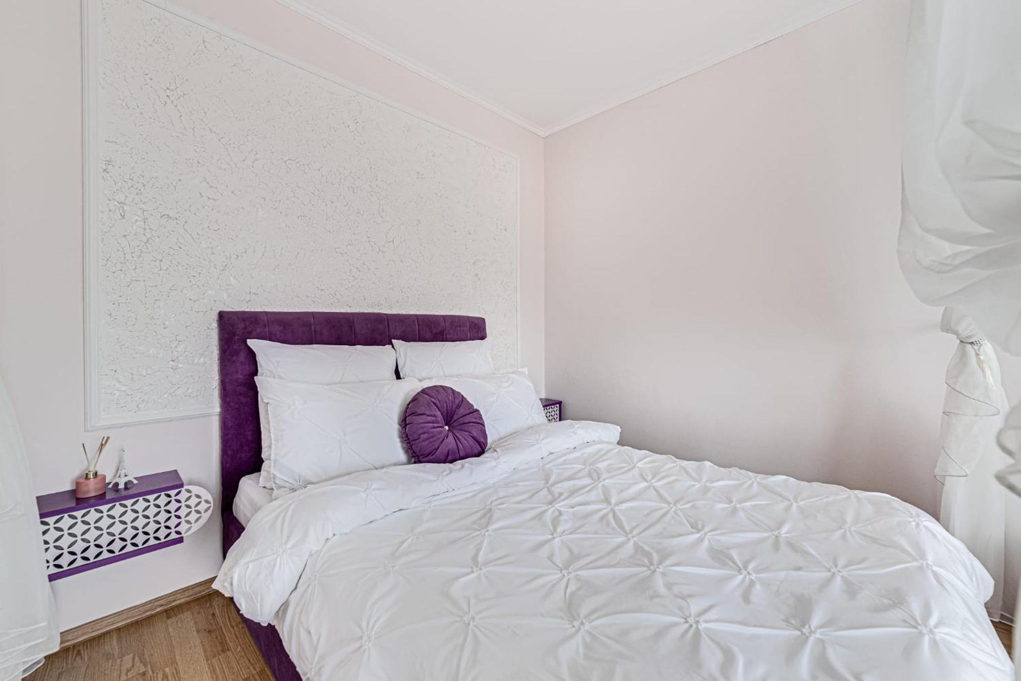 Ari - Ared Luxurious Apartments With Balcony & Free Parking Arad Buitenkant foto