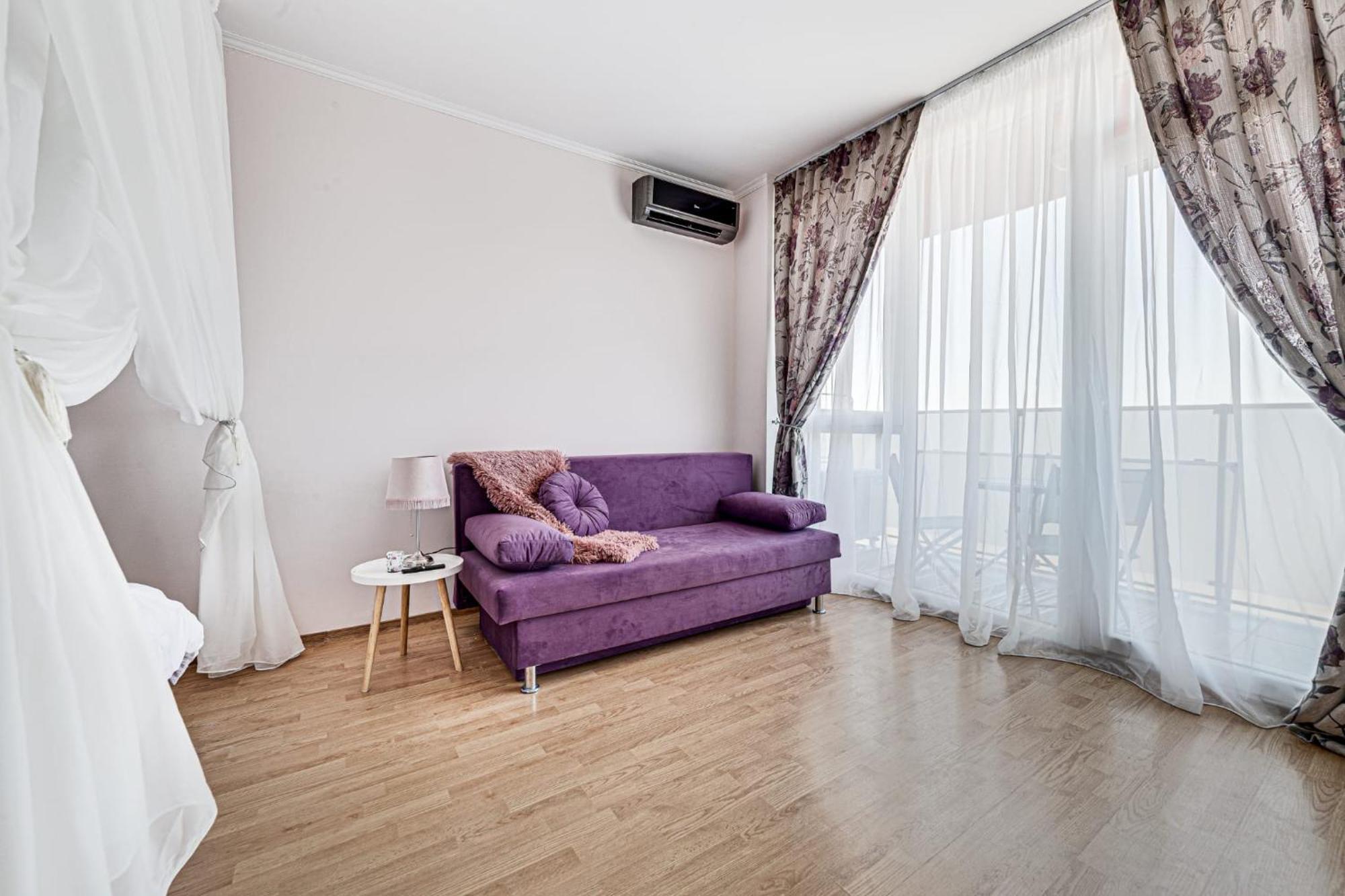 Ari - Ared Luxurious Apartments With Balcony & Free Parking Arad Buitenkant foto